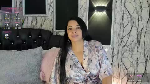 adelinemoretti online show from January 15, 7:22 pm