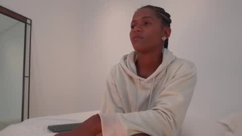  instragram adelyn 111 online show from January 9, 8:20 am