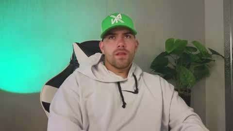 Ades online show from November 24, 11:53 am