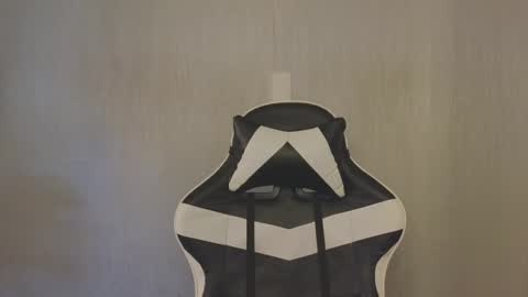 Ades online show from October 26, 12:39 pm