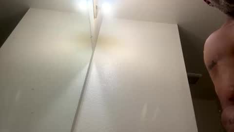 adick_ting online show from March 1, 9:52 pm