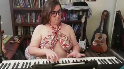 adobe_angel304 online show from October 14, 8:01 pm