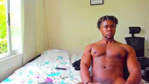 Adonis Knight  online show from October 27, 7:25 pm