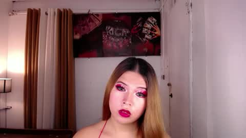 adorabletsforyouxx online show from June 3, 4:23 pm