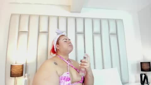 ANDREA PEREZ online show from November 18, 11:46 am