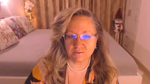 Cryna online show from December 23, 6:52 am