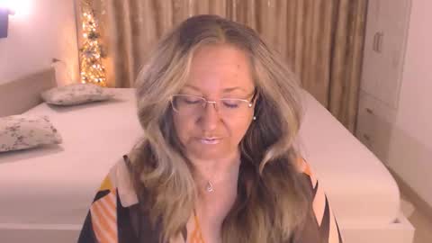 Cryna online show from February 13, 7:12 am