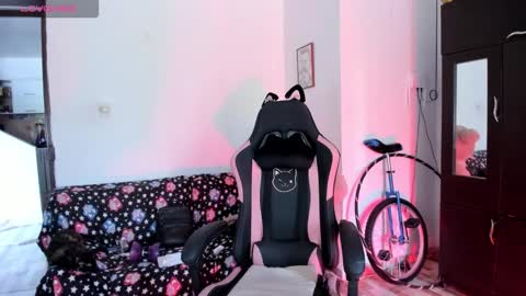 Adrena10 online show from March 17, 3:06 pm