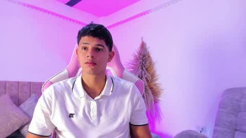 ADRIAN online show from May 17, 6:39 pm