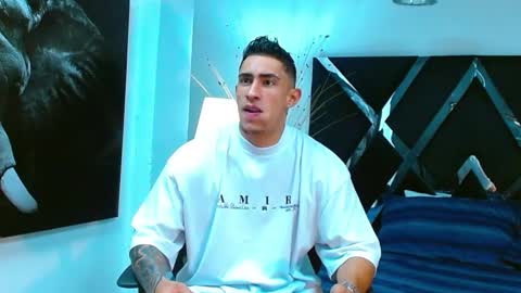   online show from March 5, 11:38 am