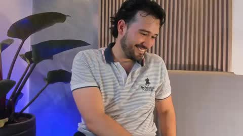 adrian_sith online show from May 20, 7:20 pm