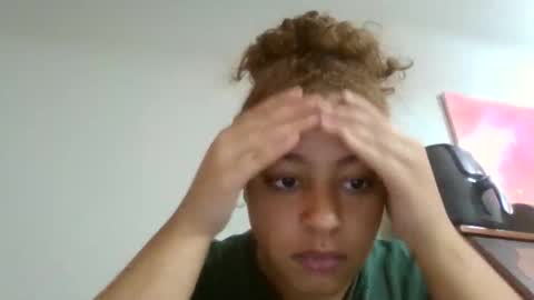 Princess Adri online show from April 9, 3:29 pm