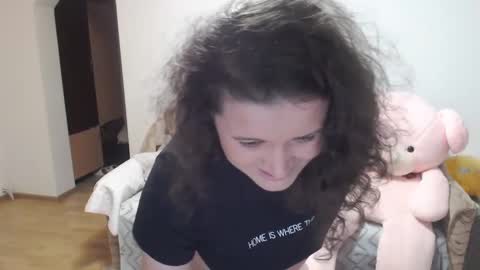 Snapshot of adriana_elvis chatting on December 8, 1:47 pm adriana online show from December 8, 1:47 pm