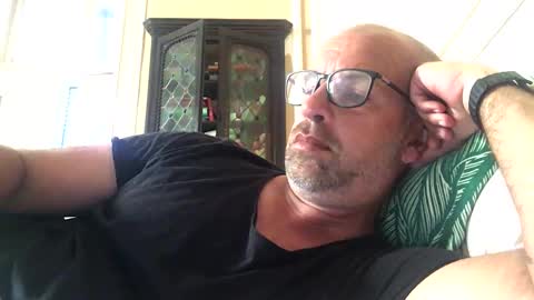 adrienfromparis online show from June 5, 8:20 am