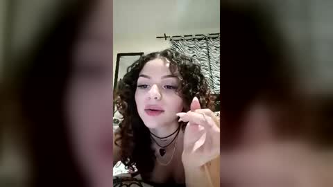 Aelin online show from July 5, 1:42 am