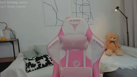 Naomi My instagram account - teasing naomi online show from April 1, 5:30 am