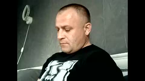 Sasha online show from April 5, 4:15 pm