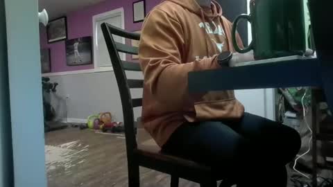 afr10221966 online show from October 12, 11:58 am