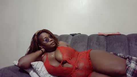 african_sexygoddess online show from May 31, 2:32 am