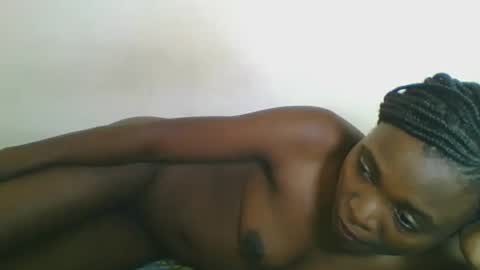 Yvonne online show from April 19, 6:32 pm