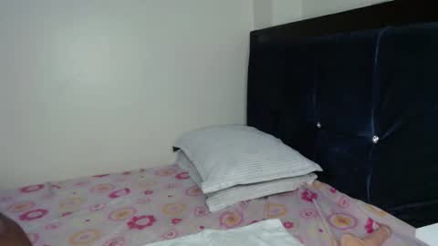 Mia online show from October 1, 10:41 pm