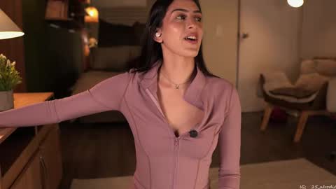 Emma online show from January 18, 1:47 am