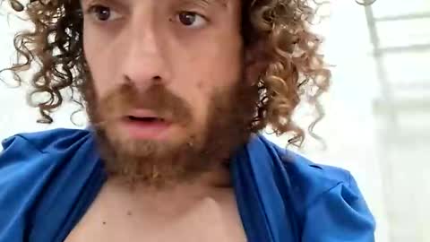 afromanblake online show from April 23, 1:57 am