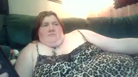 Babygirls353637 online show from April 19, 12:11 am