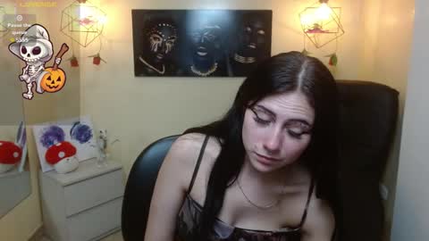 Kimberly online show from November 1, 3:00 pm