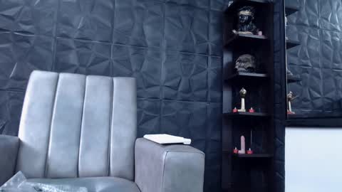 Snapshot of agata_darkness chatting on February 15, 2:44 pm Miss Agata online show from February 15, 2:44 pm