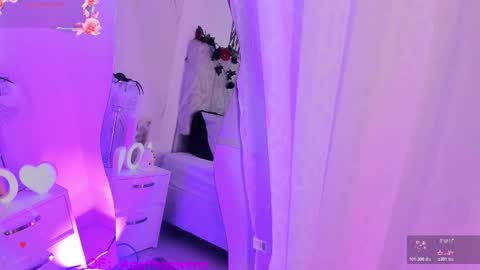 Agatha Owens online show from October 30, 1:06 am