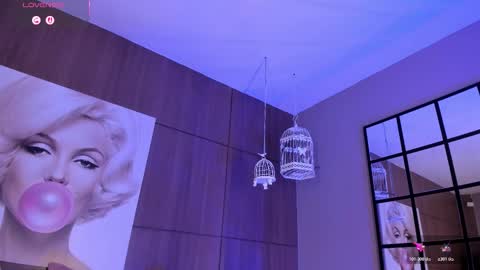    online show from February 4, 11:30 pm