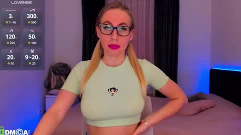 Polly online show from February 26, 3:48 pm