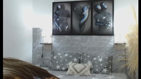 aghata walkerl online show from January 14, 2:08 am