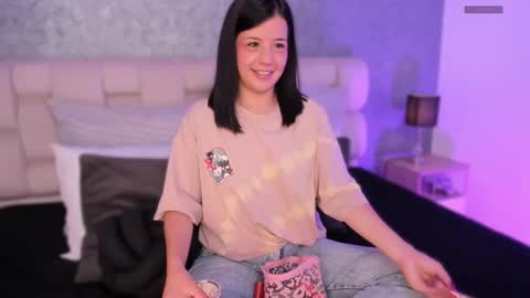 Snapshot of ah_mara chatting on February 28, 11:36 am Ahmara online show from February 28, 11:36 am