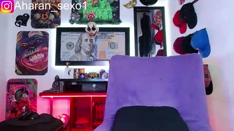 Snapshot of aharon_sexo1 chatting on February 14, 8:21 am Aharon Zamora online show from February 14, 8:21 am