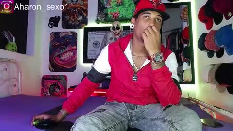 Snapshot of aharon_sexo1 chatting on March 4, 6:15 am Aharon Zamora online show from March 4, 6:15 am