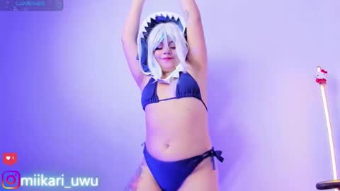 Snapshot of ahri_elderwood chatting on September 29, 6:45 am Ahri help me get to 100  online show from September 29, 6:45 am