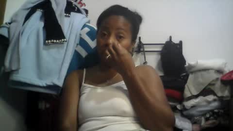 Aicha boobs online show from May 27, 1:57 am