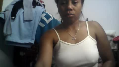 Aicha boobs online show from May 27, 1:45 am