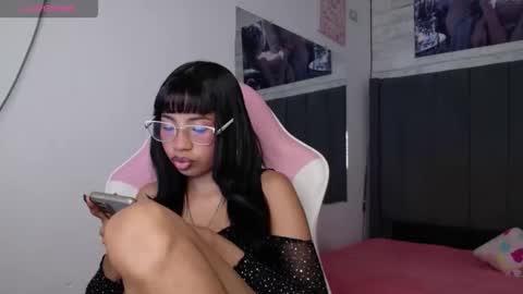 Aida online show from March 9, 11:31 pm