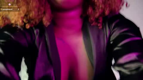 Aida  online show from November 9, 12:08 pm