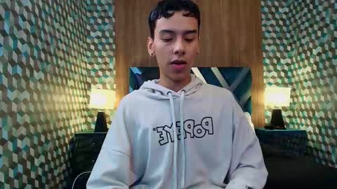 Snapshot of aiden_royce chatting on October 2, 3:27 am aiden_royce online show from October 2, 3:27 am