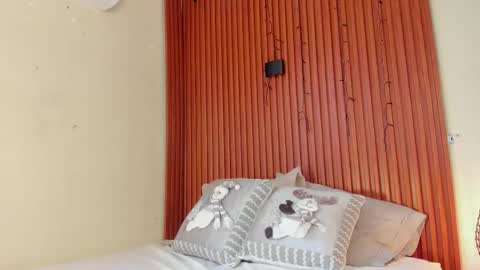 aikopum online show from November 28, 2:24 pm