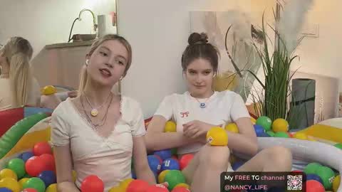 Aileen online show from January 12, 10:06 pm