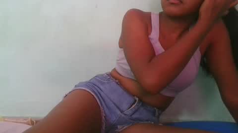 aimeamour online show from February 25, 6:58 am