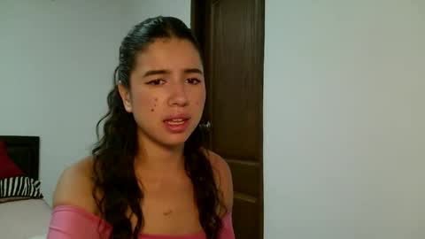 J  online show from September 14, 2:07 pm