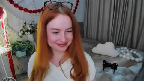 Louise online show from April 21, 2:51 am