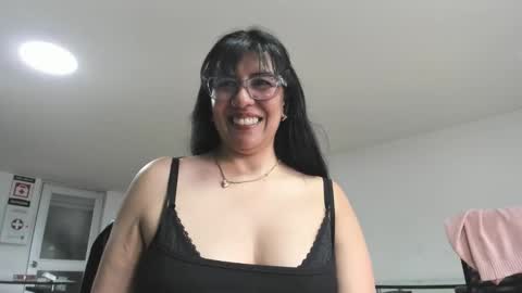 Katie   online show from November 13, 7:49 pm