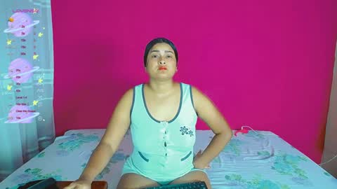 Snapshot of aisha_stacey0410 chatting on December 4, 2:58 am aisha_stacey0410 online show from December 4, 2:58 am